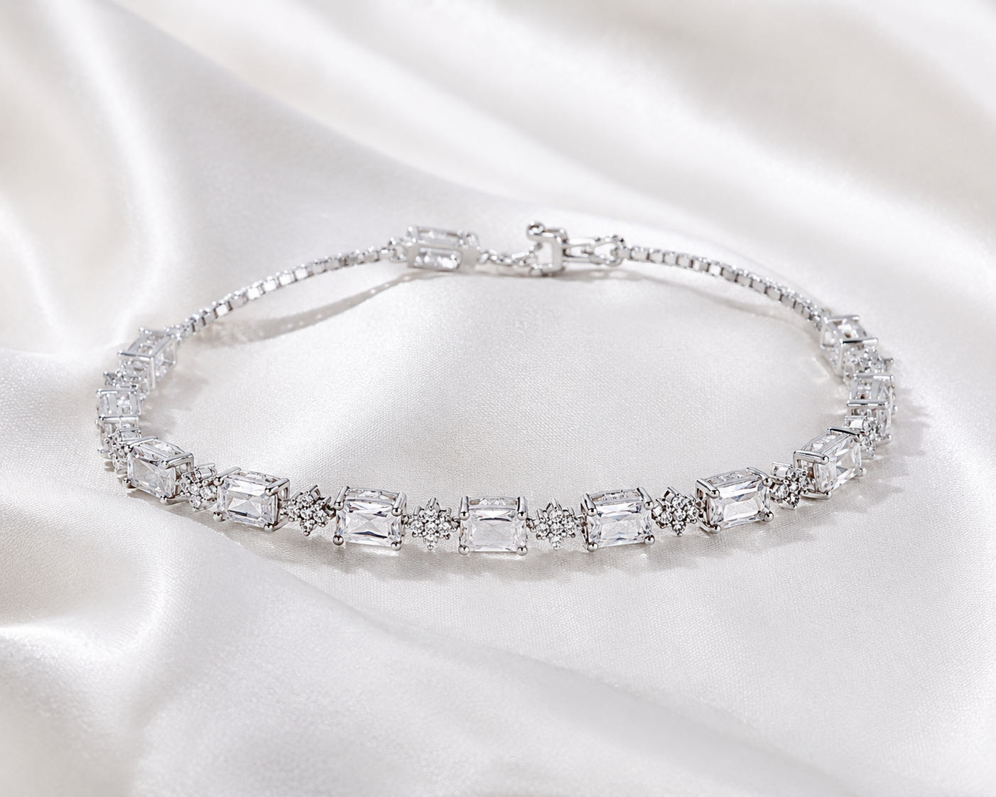 The Snow Drop Bracelet